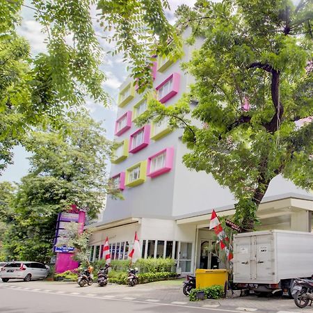 Hotel O Gambir Near Juanda Station Formerly Bunga Dahlia Jakarta Exterior photo