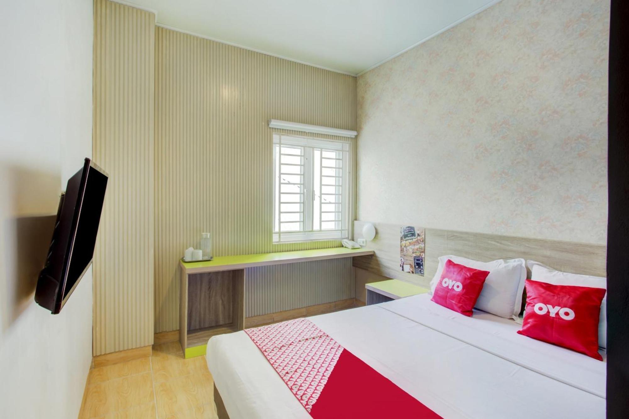 Hotel O Gambir Near Juanda Station Formerly Bunga Dahlia Jakarta Exterior photo
