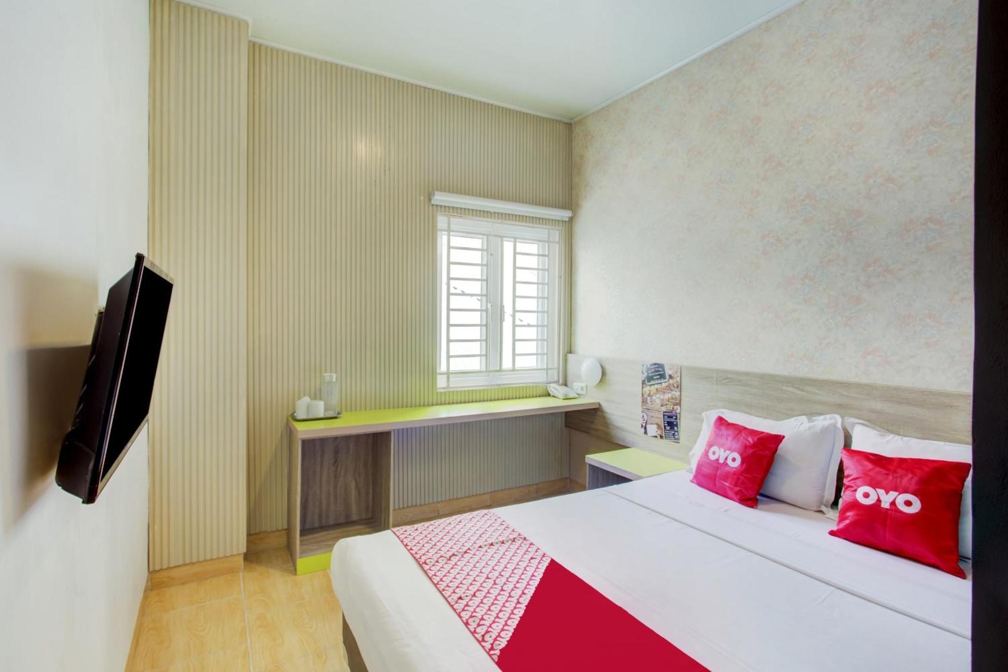 Hotel O Gambir Near Juanda Station Formerly Bunga Dahlia Jakarta Exterior photo