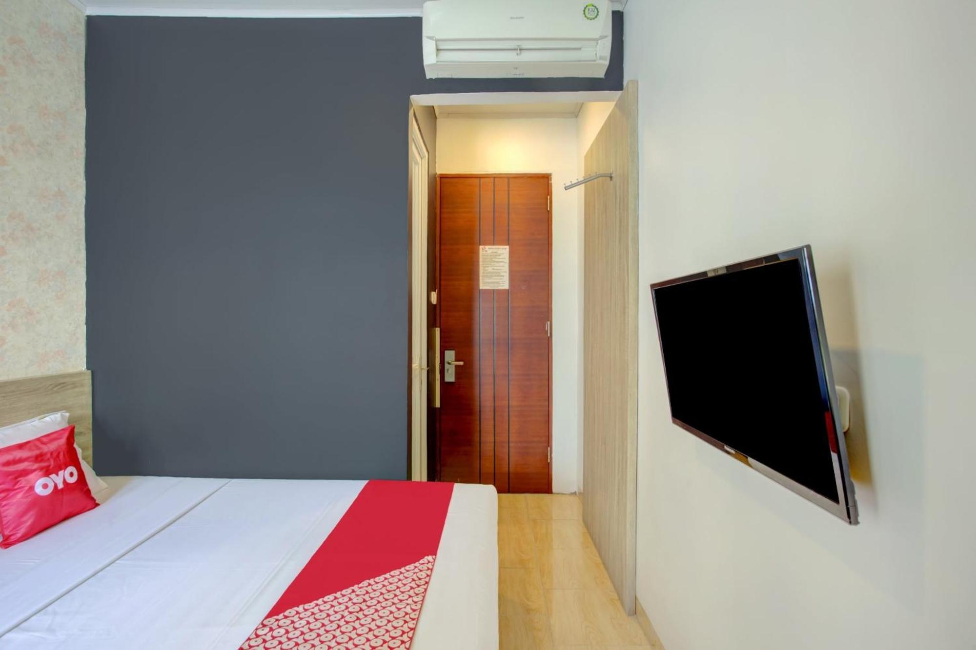 Hotel O Gambir Near Juanda Station Formerly Bunga Dahlia Jakarta Exterior photo