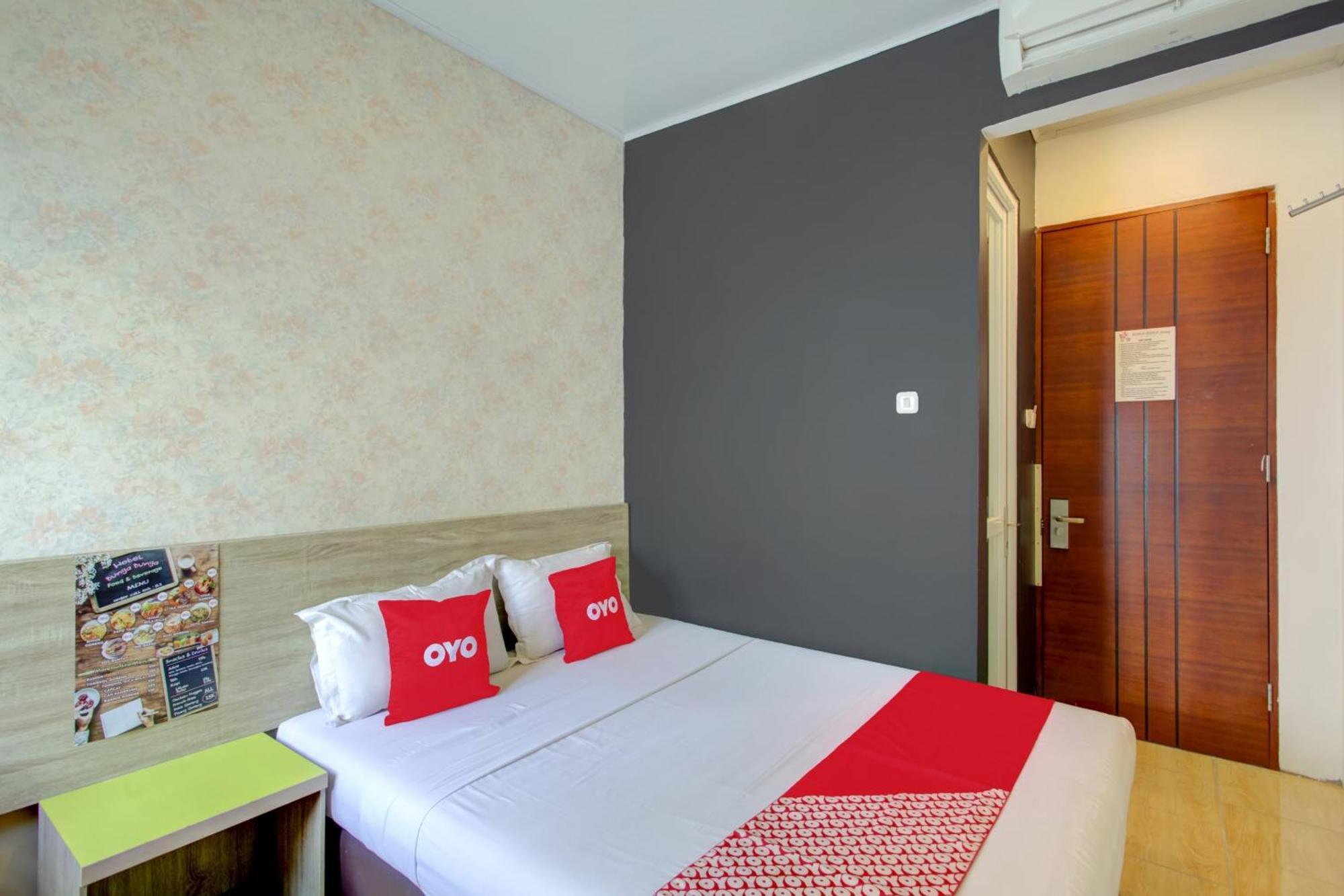 Hotel O Gambir Near Juanda Station Formerly Bunga Dahlia Jakarta Exterior photo