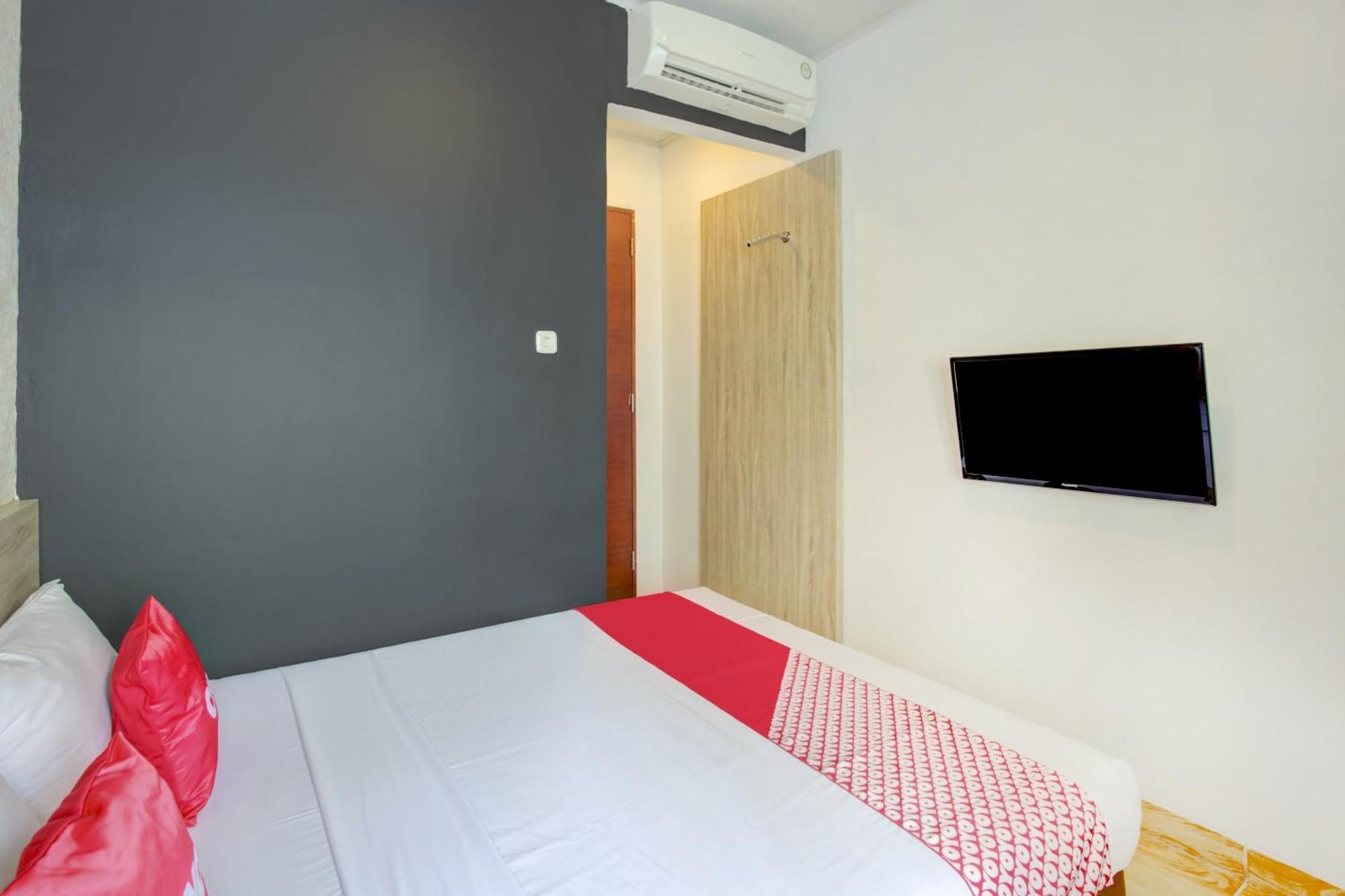 Hotel O Gambir Near Juanda Station Formerly Bunga Dahlia Jakarta Exterior photo
